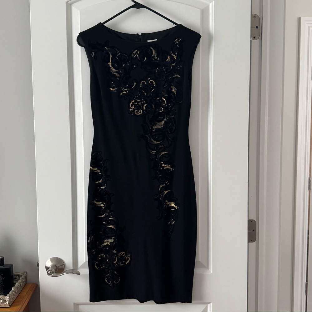 Cache | Elegant Black and Gold Dress